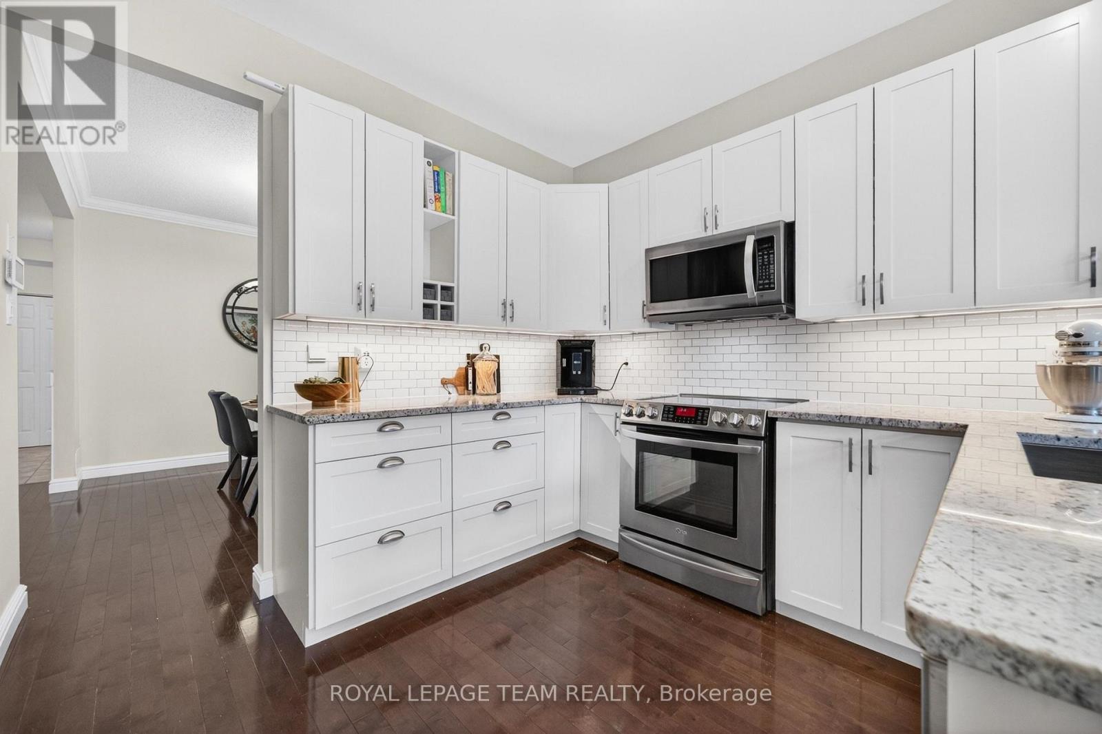 29 MATTAWA CRESCENT - 23