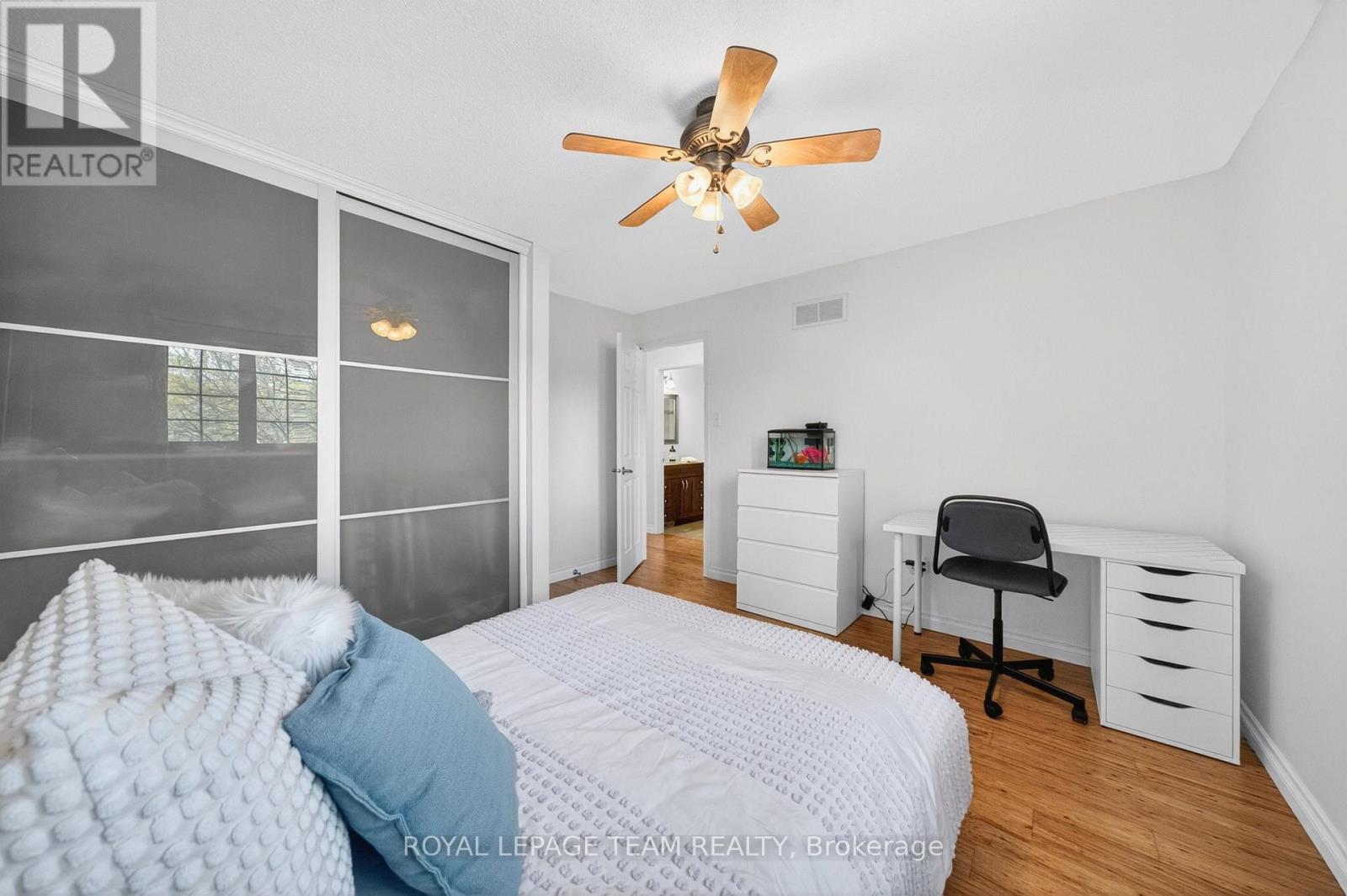 29 MATTAWA CRESCENT - 34