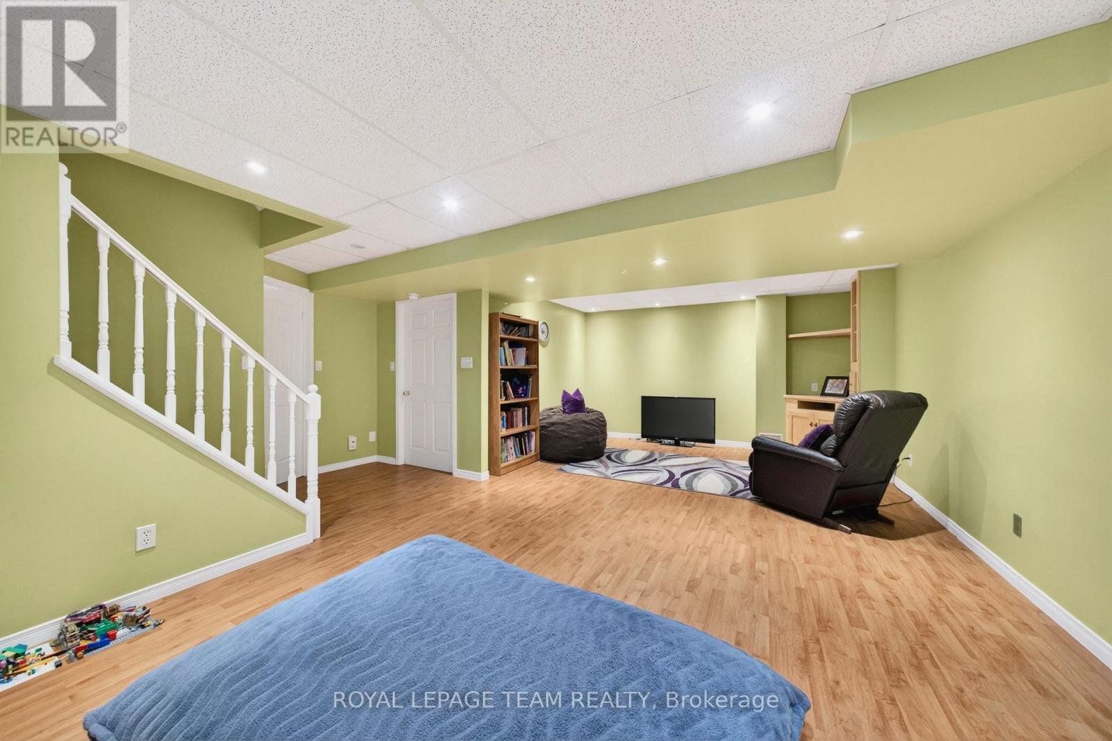 29 MATTAWA CRESCENT - 40