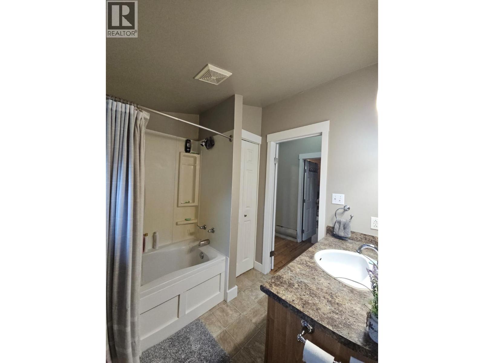 2923 Nichols Subdivision, Chetwynd