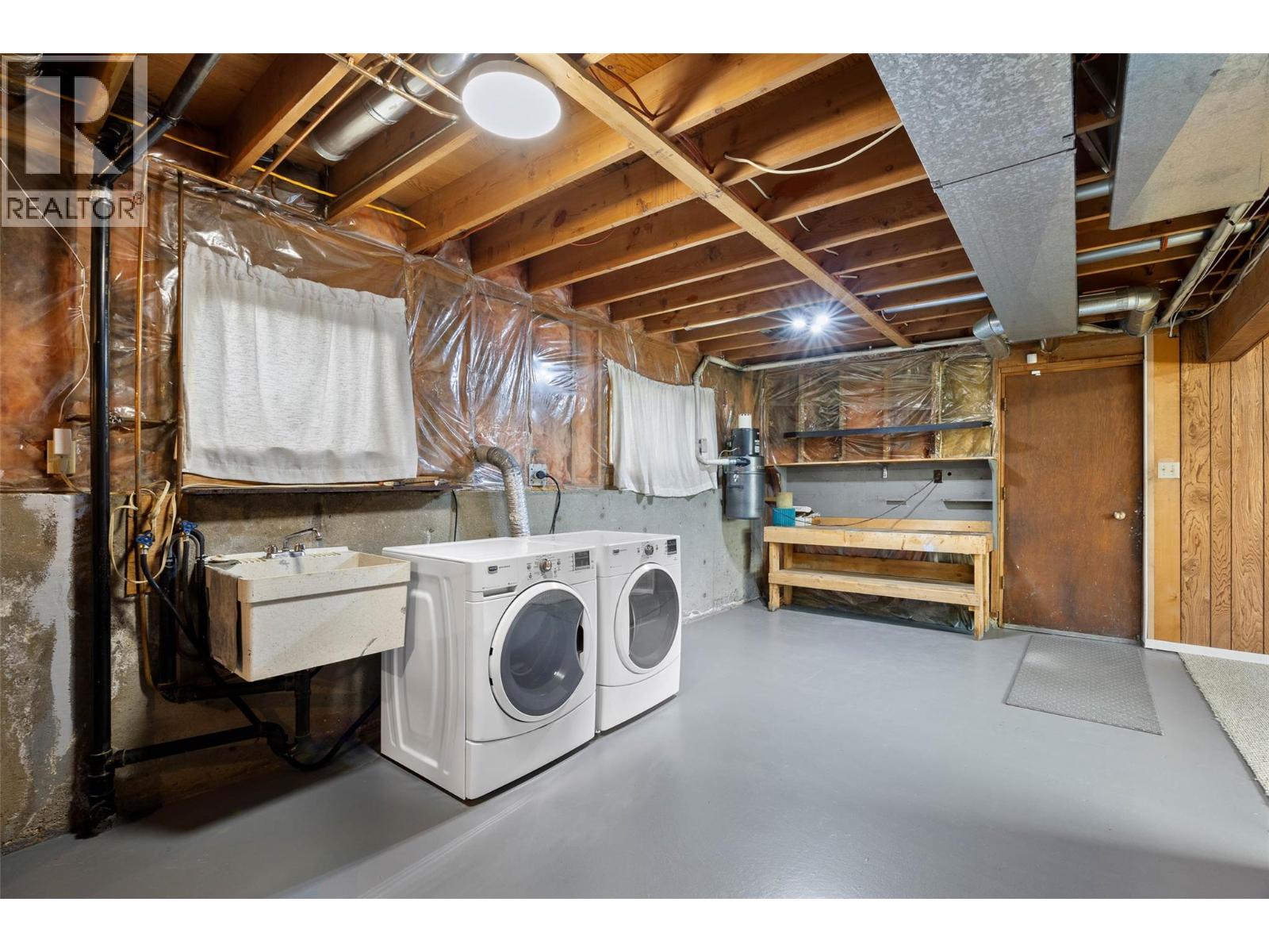 594 Brentwood Avenue - 22