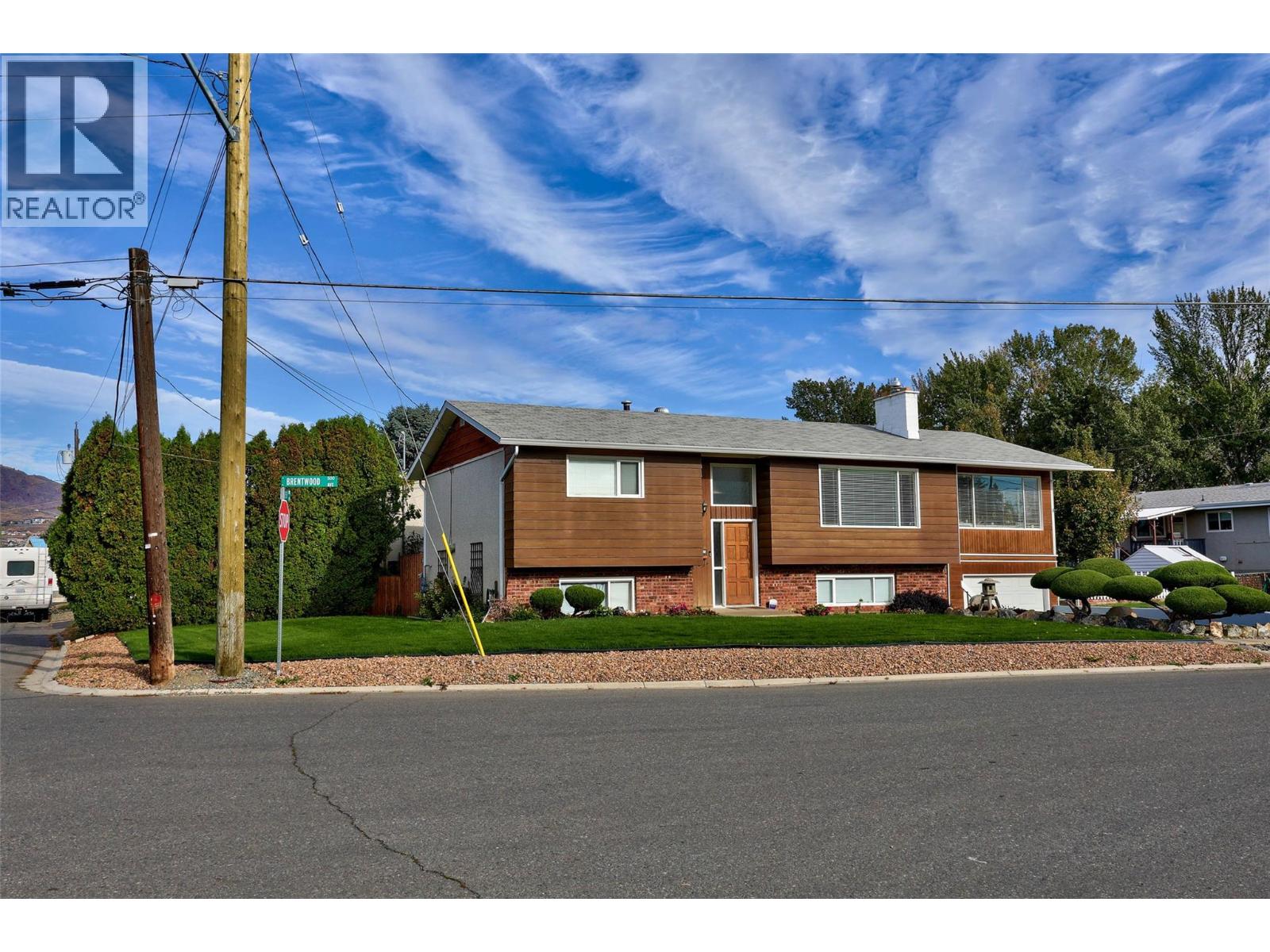 594 Brentwood Avenue - 35