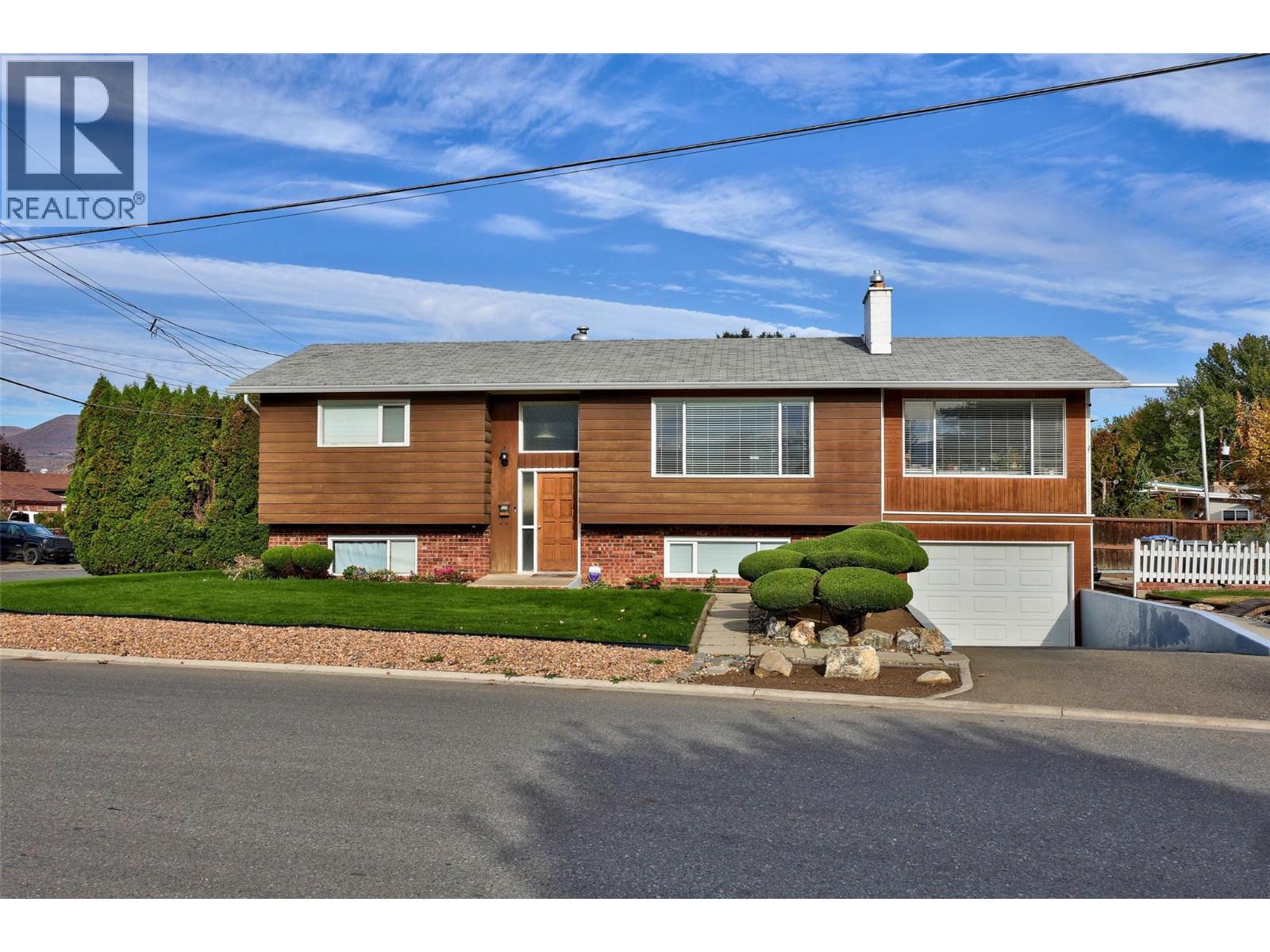 594 Brentwood Avenue - 34