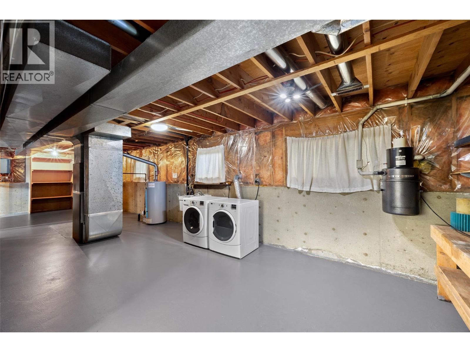 594 Brentwood Avenue - 21