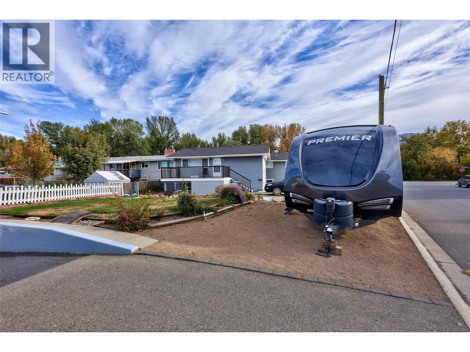 594 Brentwood Avenue - 30