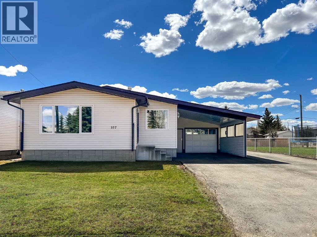 107 4 Avenue SW - 1