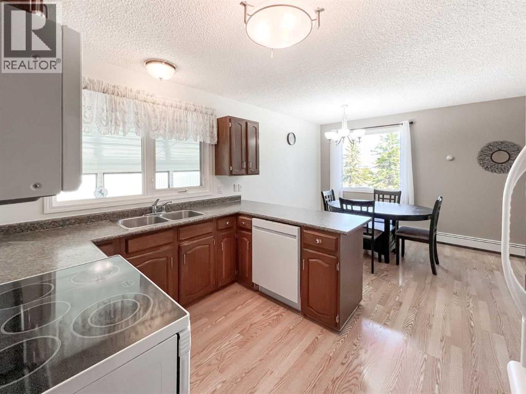 107 4 Avenue SW - 13