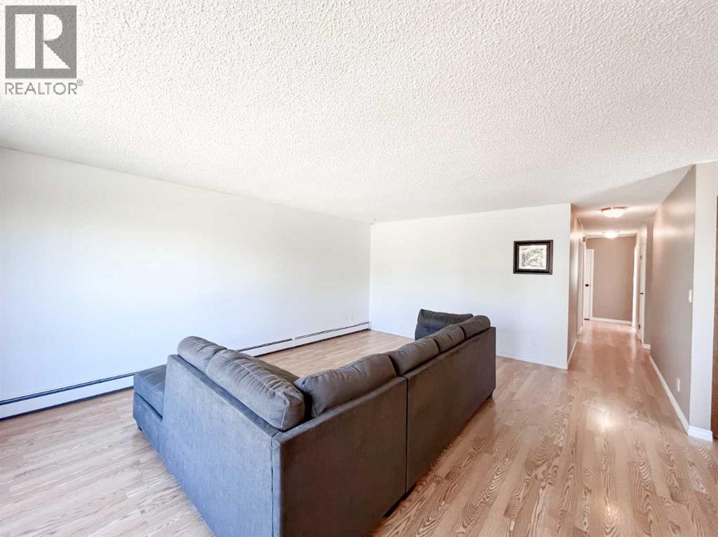 107 4 Avenue SW - 15