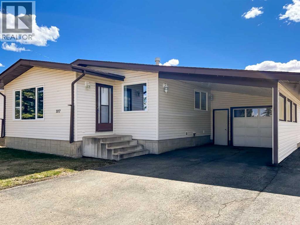 107 4 Avenue SW - 2