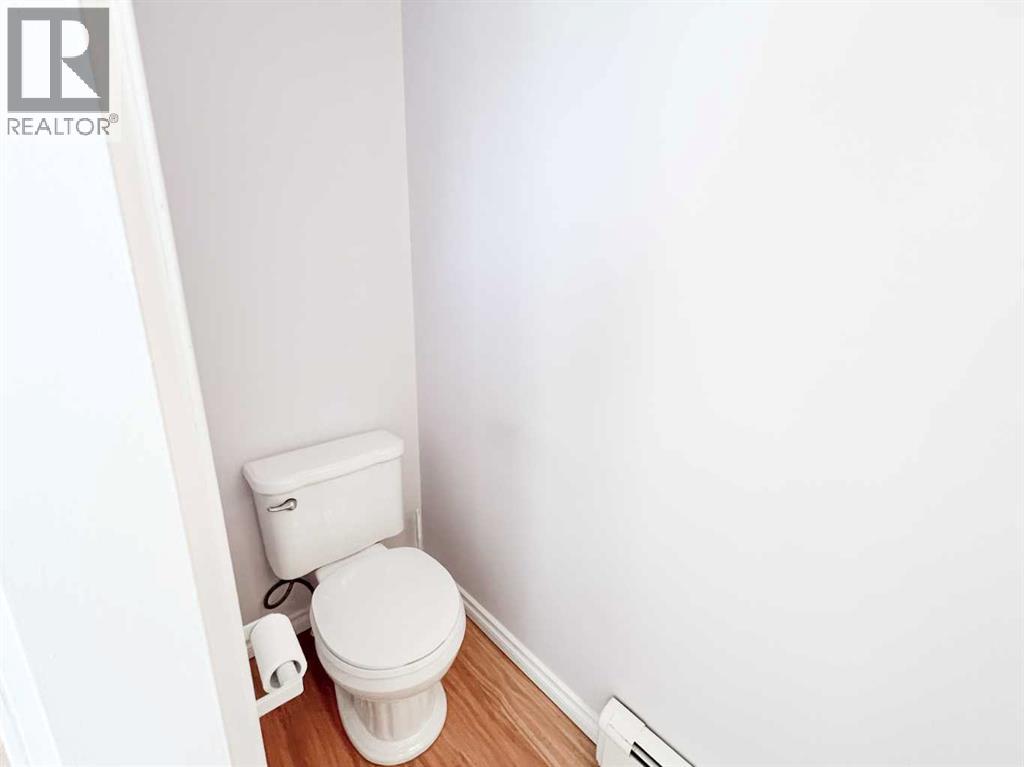 107 4 Avenue SW - 20