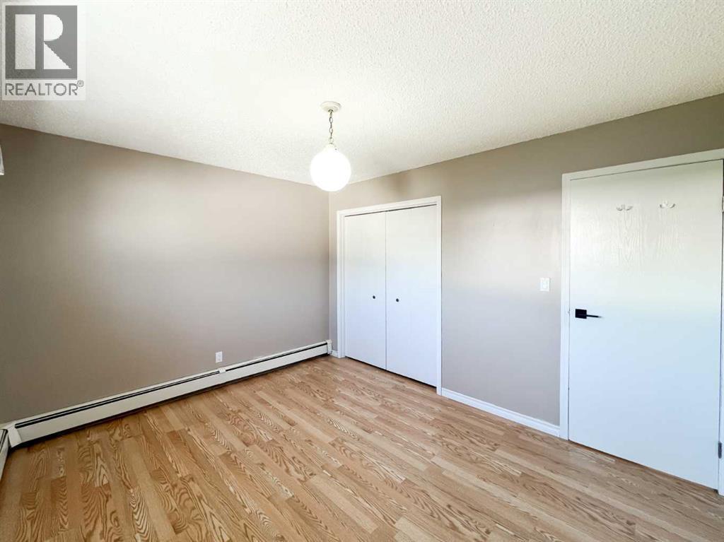 107 4 Avenue SW - 22