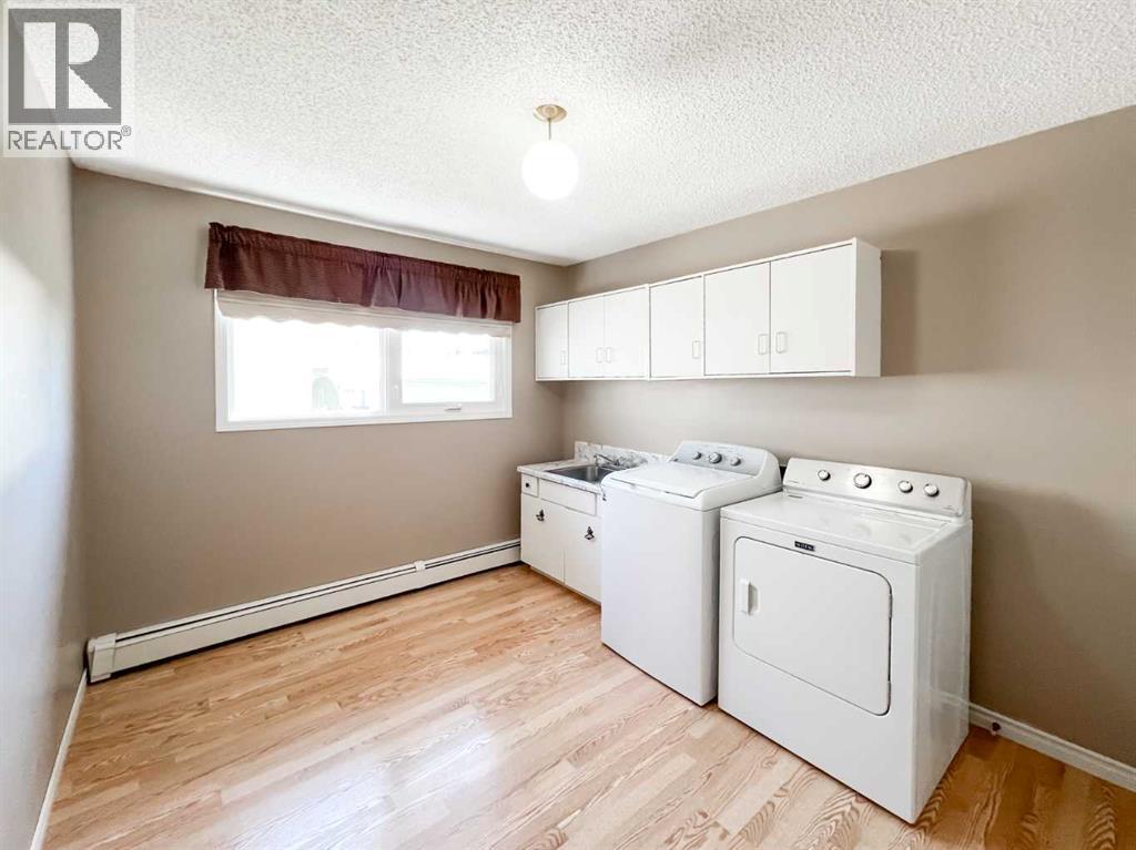 107 4 Avenue SW - 25