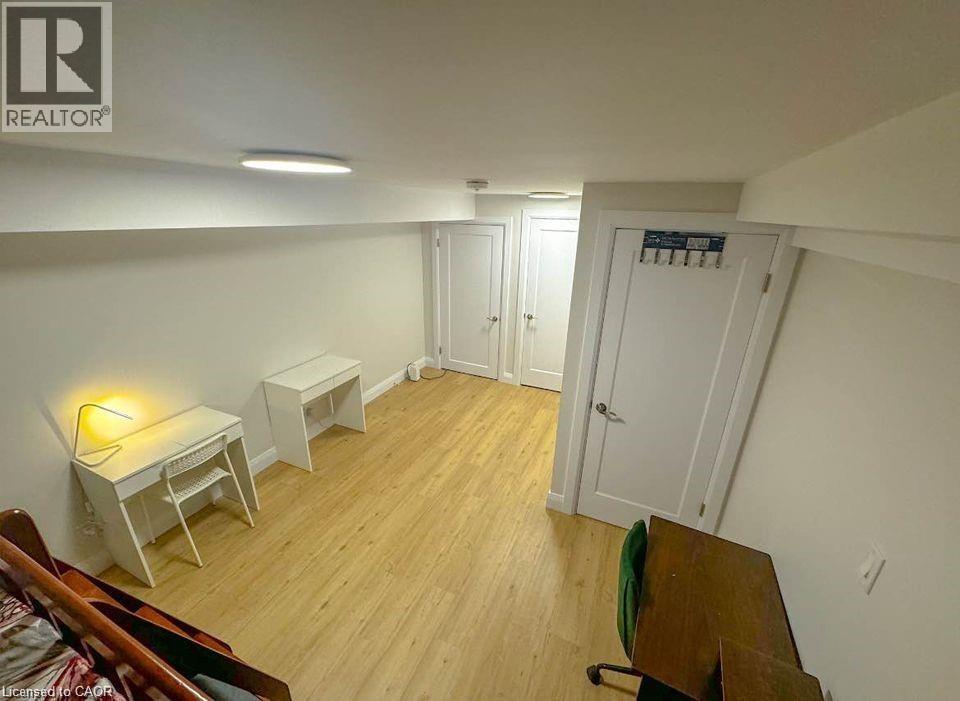 22 HEBEL Place Unit# LOWER, Kitchener, Ontario, N2G3J4 — Photo 11