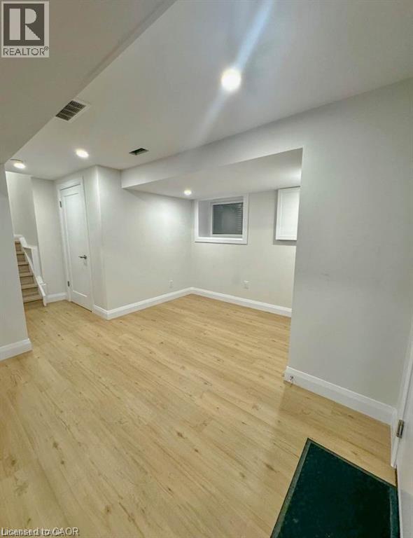 22 HEBEL Place Unit# LOWER, Kitchener, Ontario, N2G3J4 — Photo 6