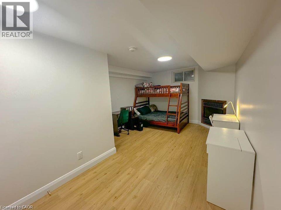 22 HEBEL Place Unit# LOWER, Kitchener, Ontario, N2G3J4 — Photo 9