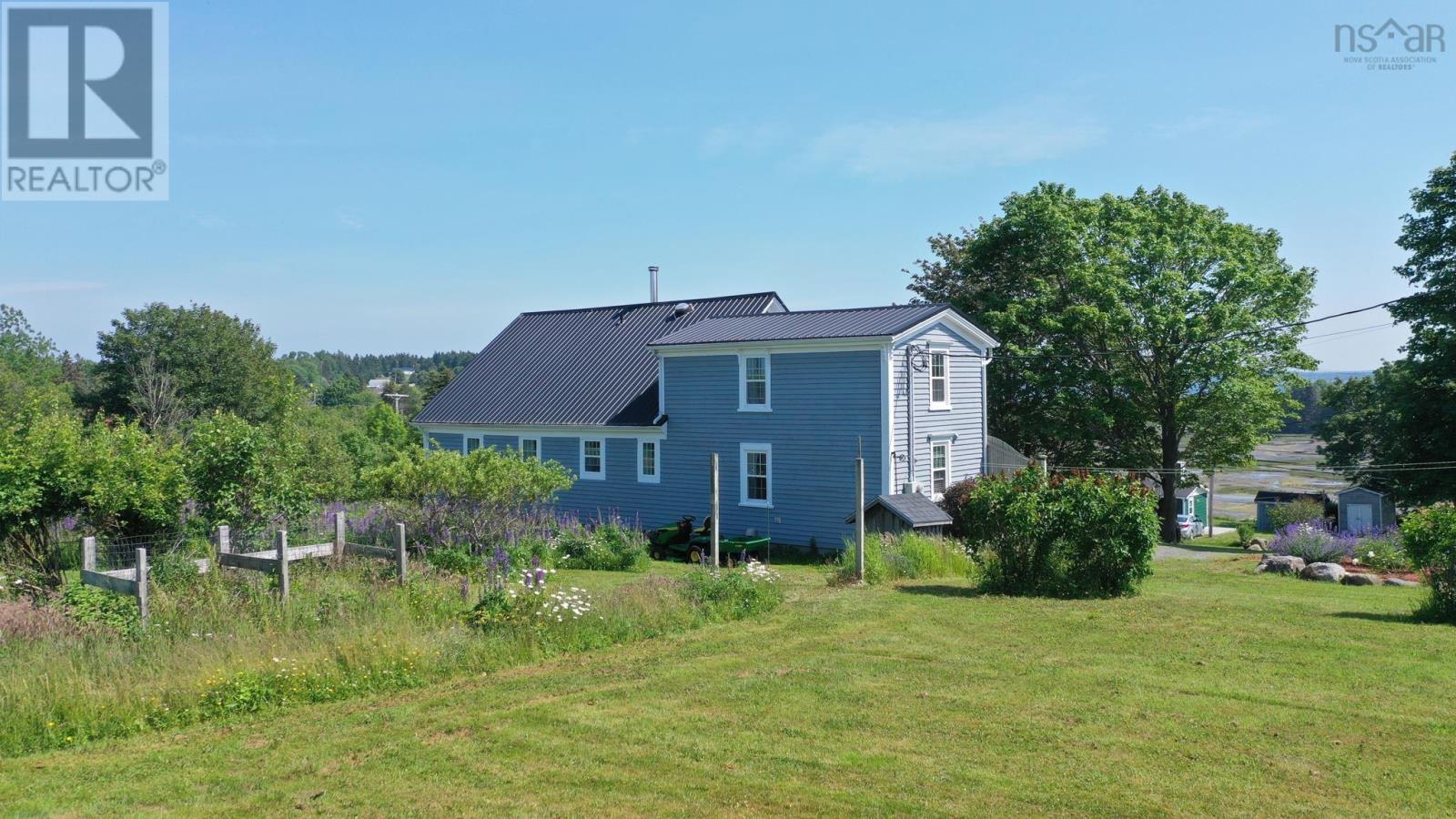 647 Blue Rocks Road - 36