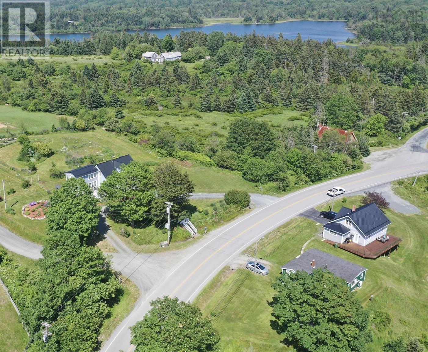 647 Blue Rocks Road - 39