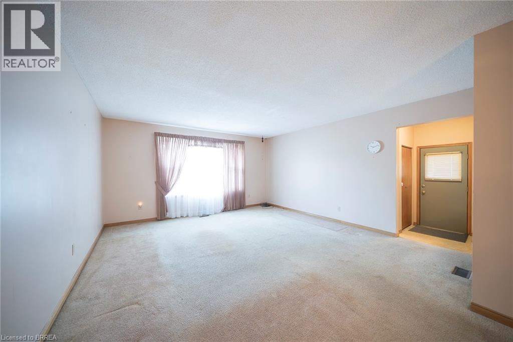 681 UPPER HORNING Road, Hamilton, Ontario, L9C7R3 — Photo 7
