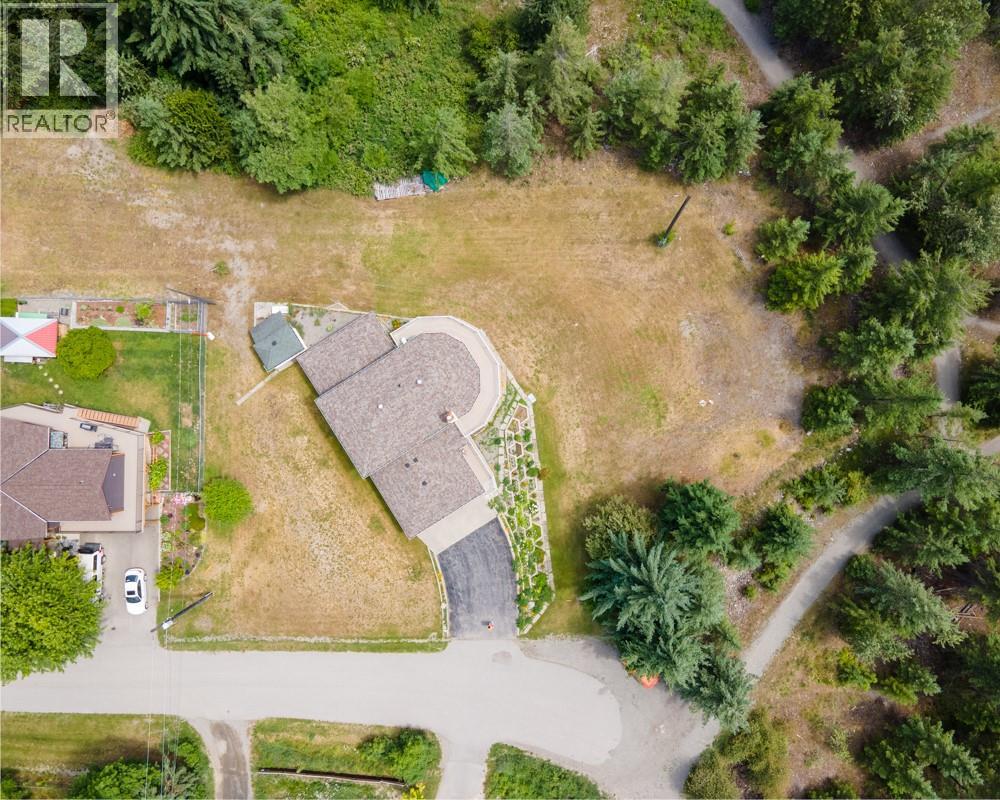 720 2ND Street - 6