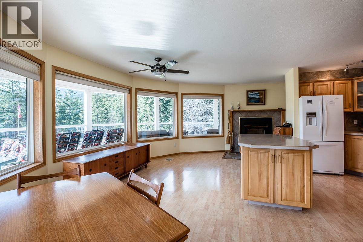 720 2ND Street - 25