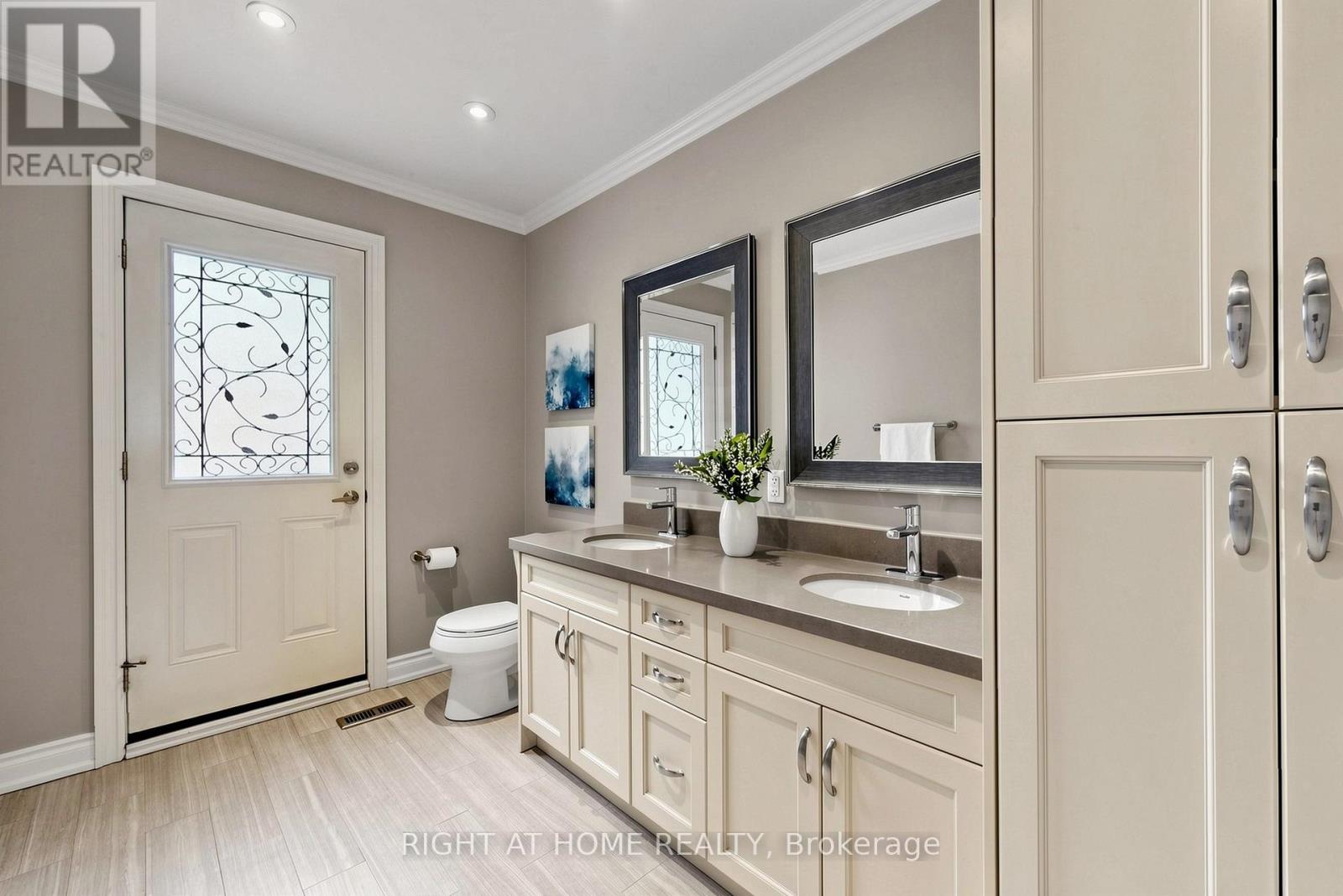 41 LARABEE CRESCENT - 29
