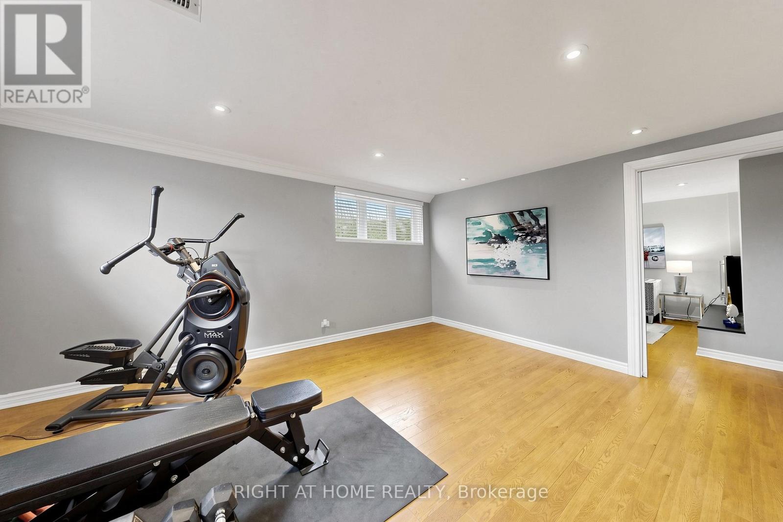 41 LARABEE CRESCENT - 37