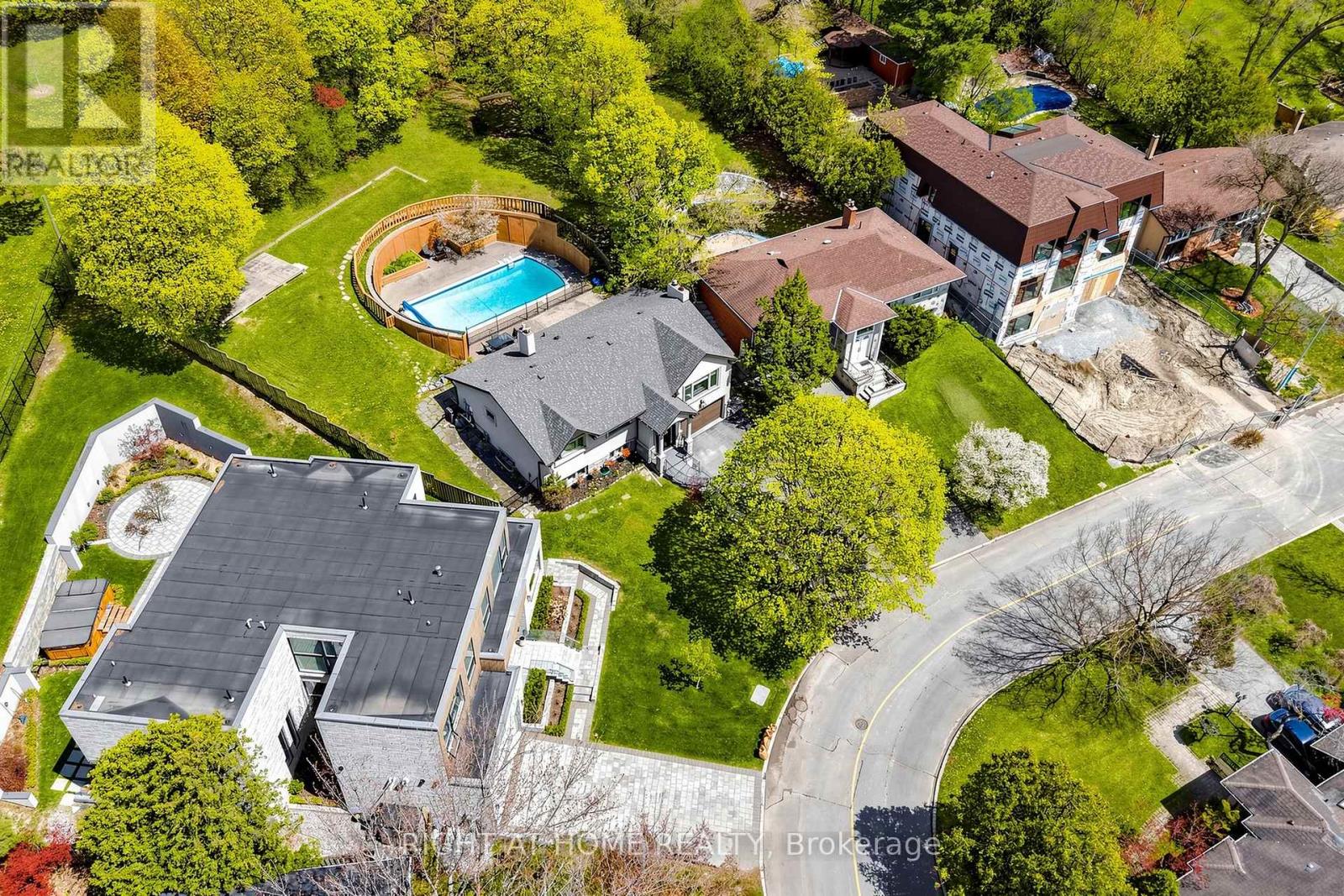 41 LARABEE CRESCENT - 4