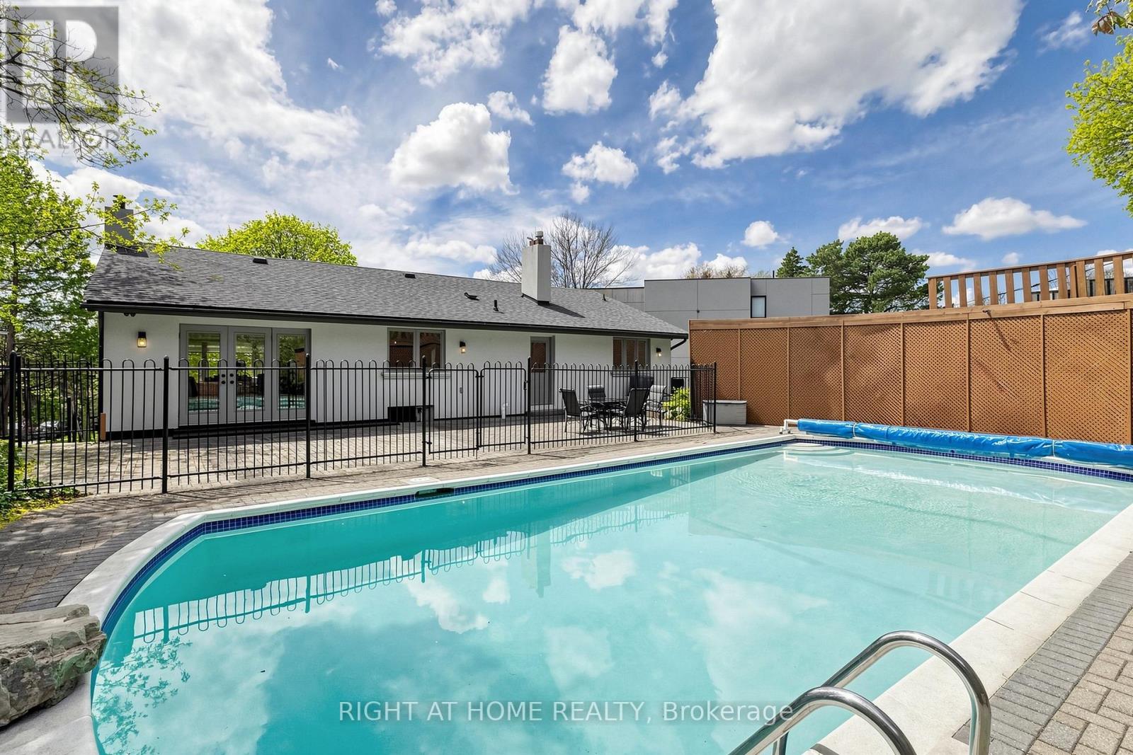 41 LARABEE CRESCENT - 9
