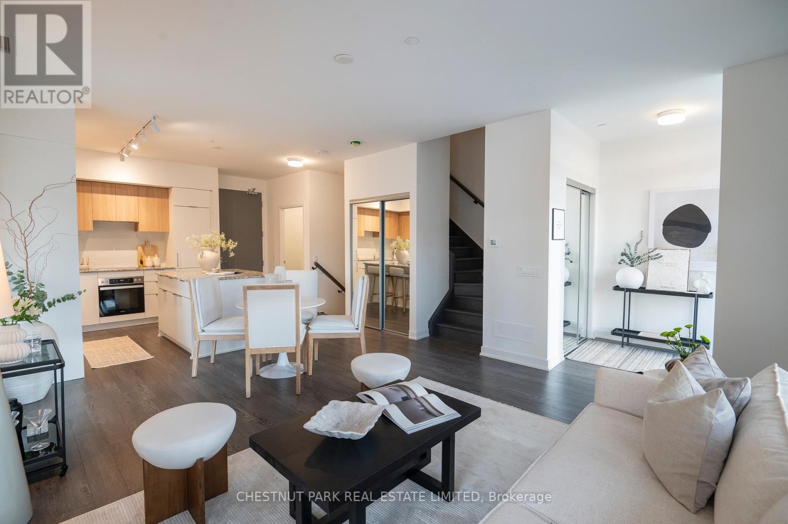 #TH 01 20 O'NEILL ROAD - 27