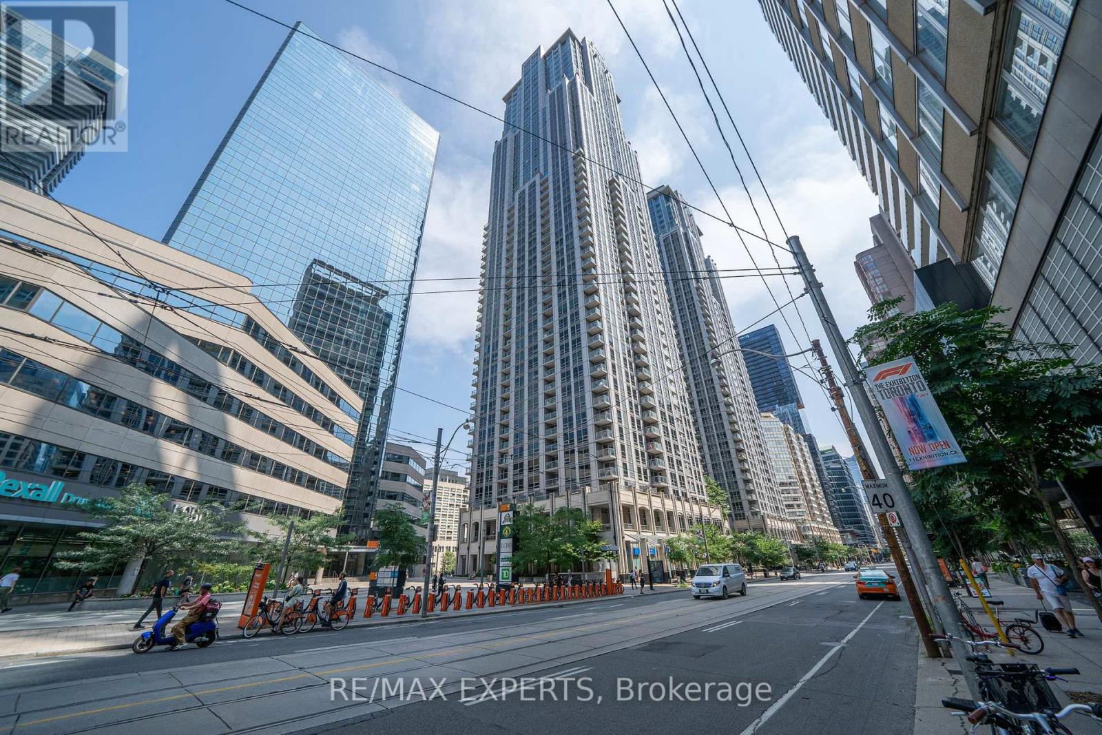Listing photo of 307 - 763 BAY STREET