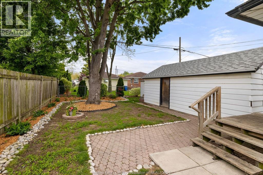2519 PILLETTE, Windsor, Ontario, N9N0J3 — Photo 22
