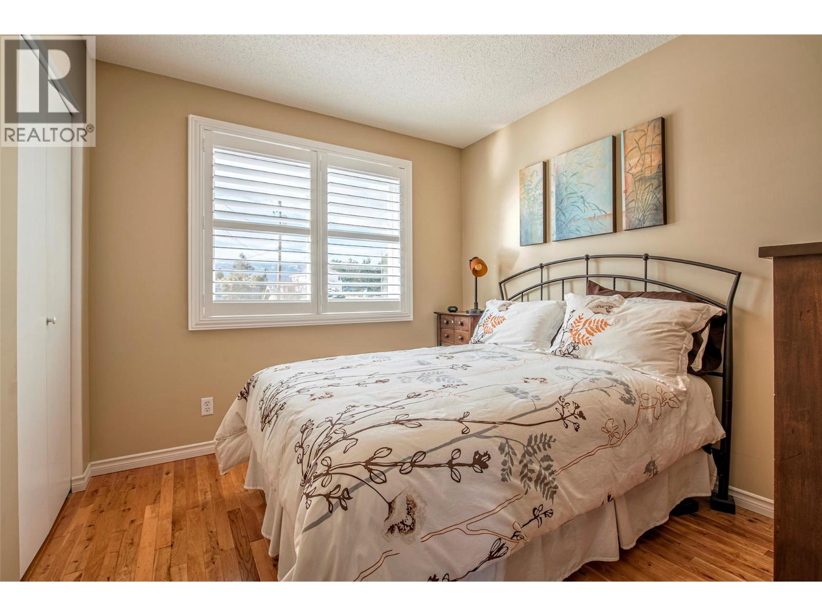 186 Stepping Stones Crescent - 37