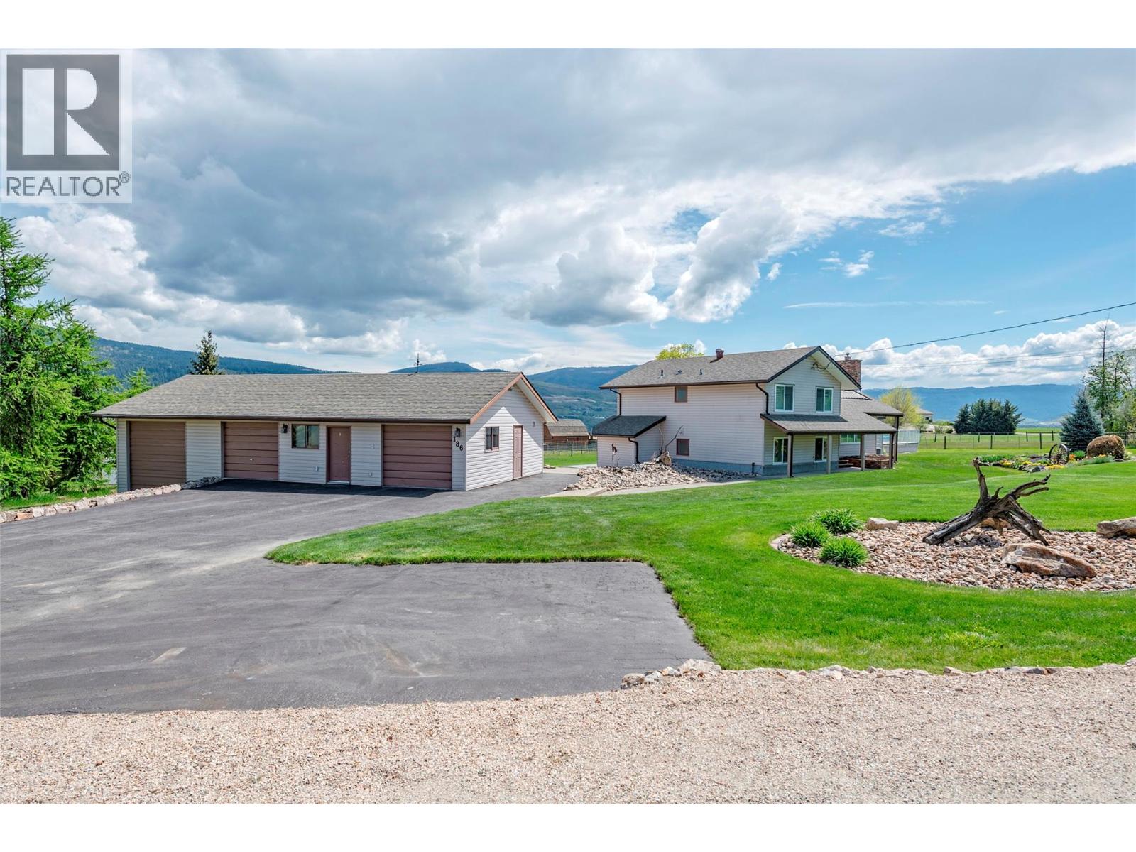 186 Stepping Stones Crescent - 8