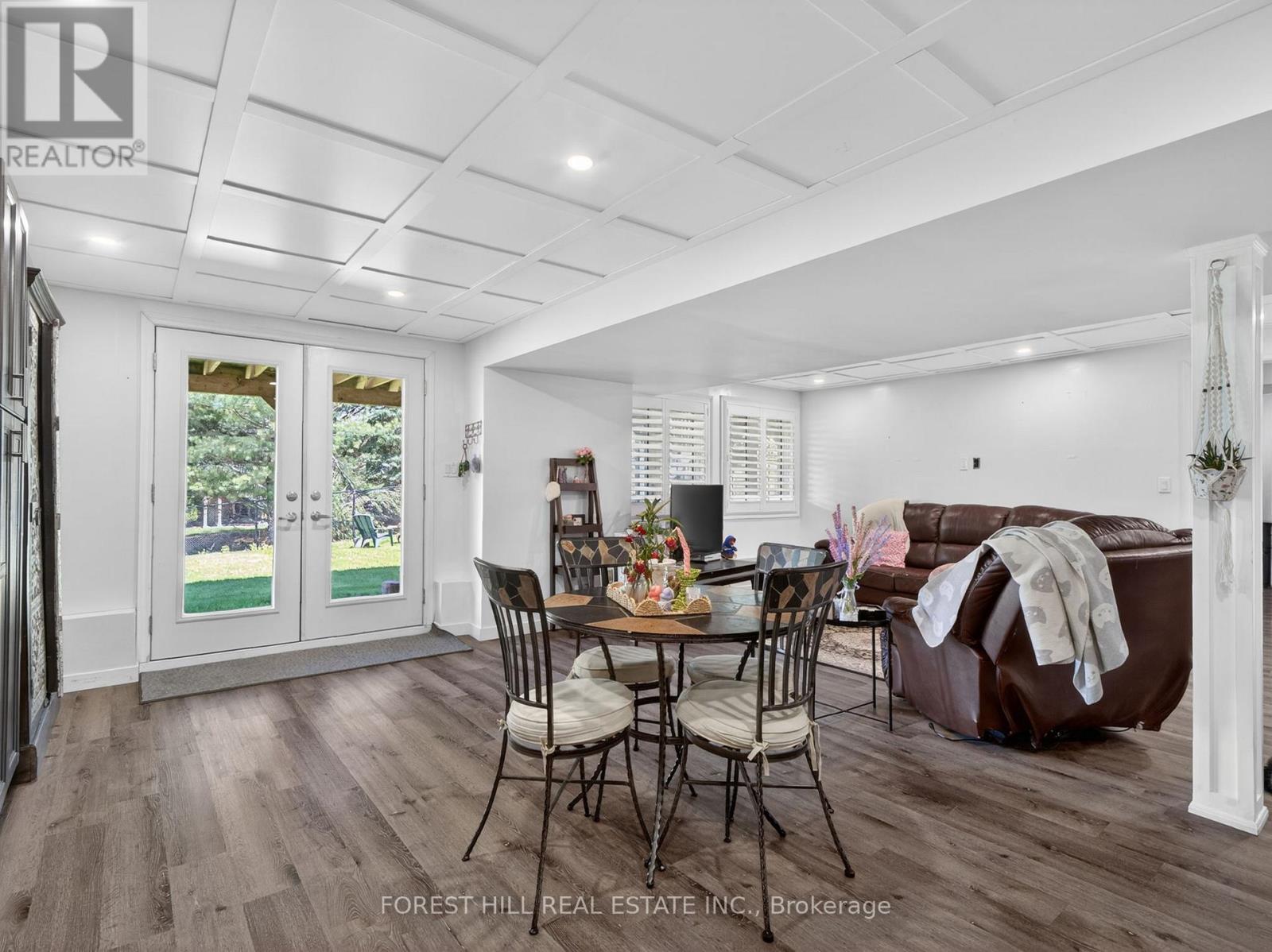 11 CARM SHIER COURT - 25