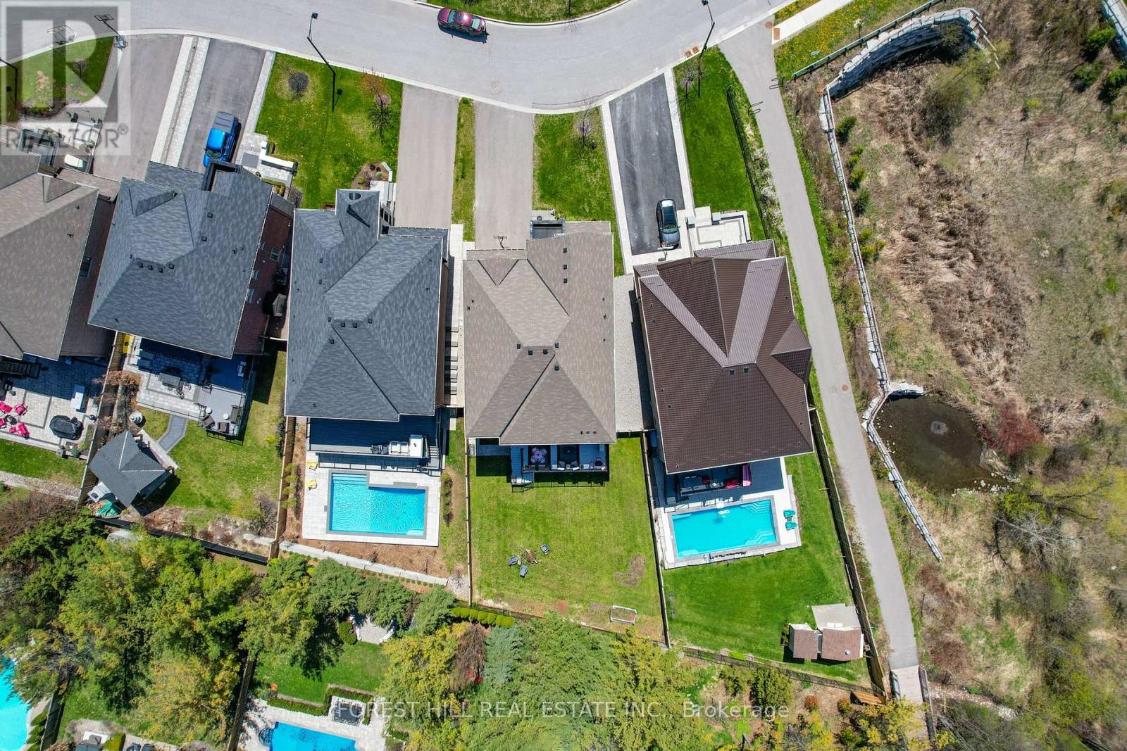 11 CARM SHIER COURT - 34