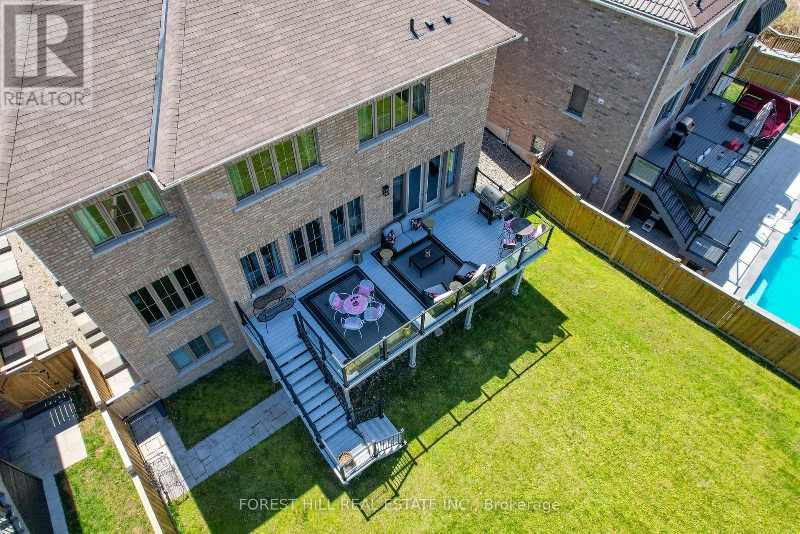 11 CARM SHIER COURT - 36