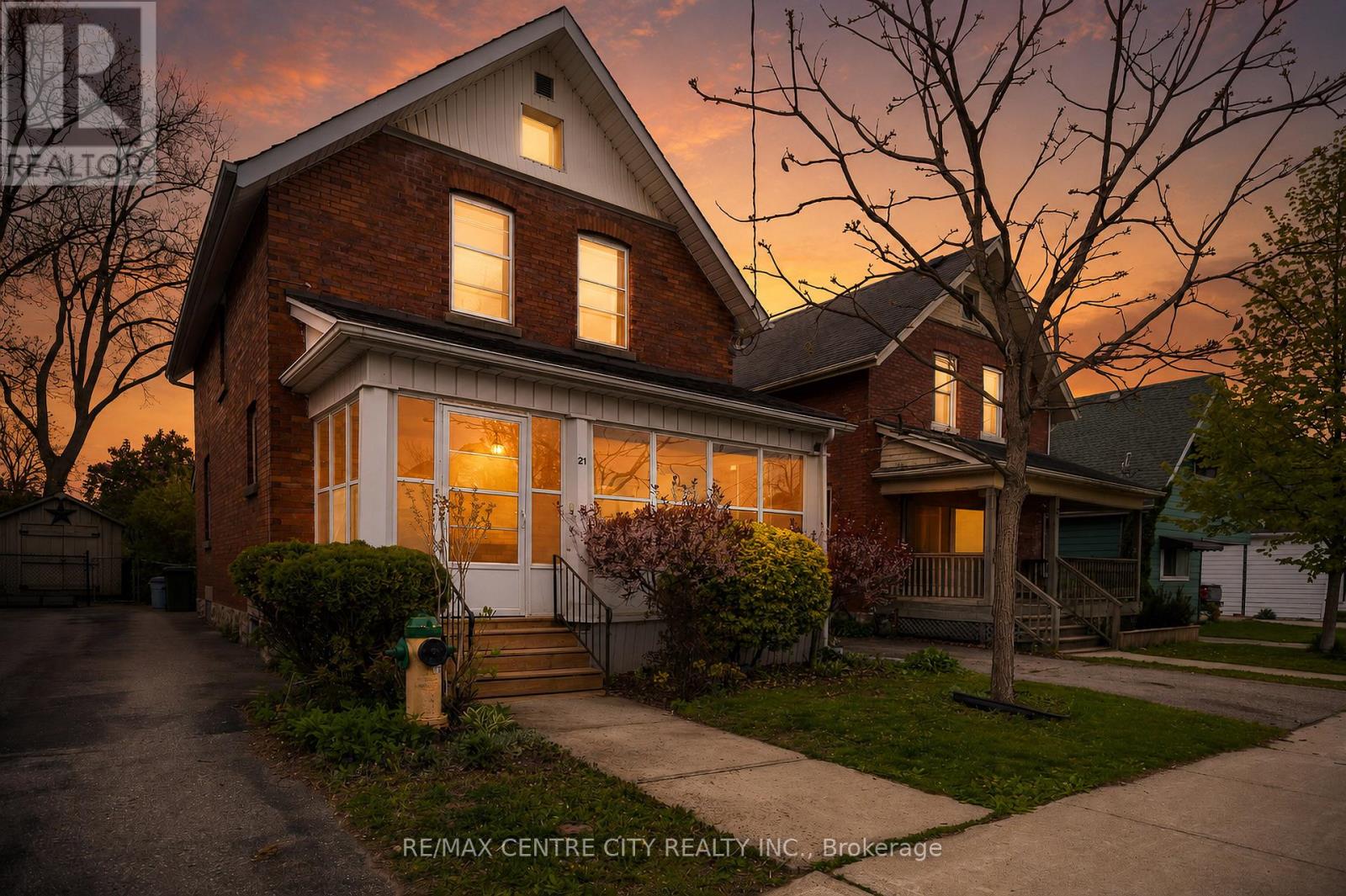 21 ERIE STREET - Image 3