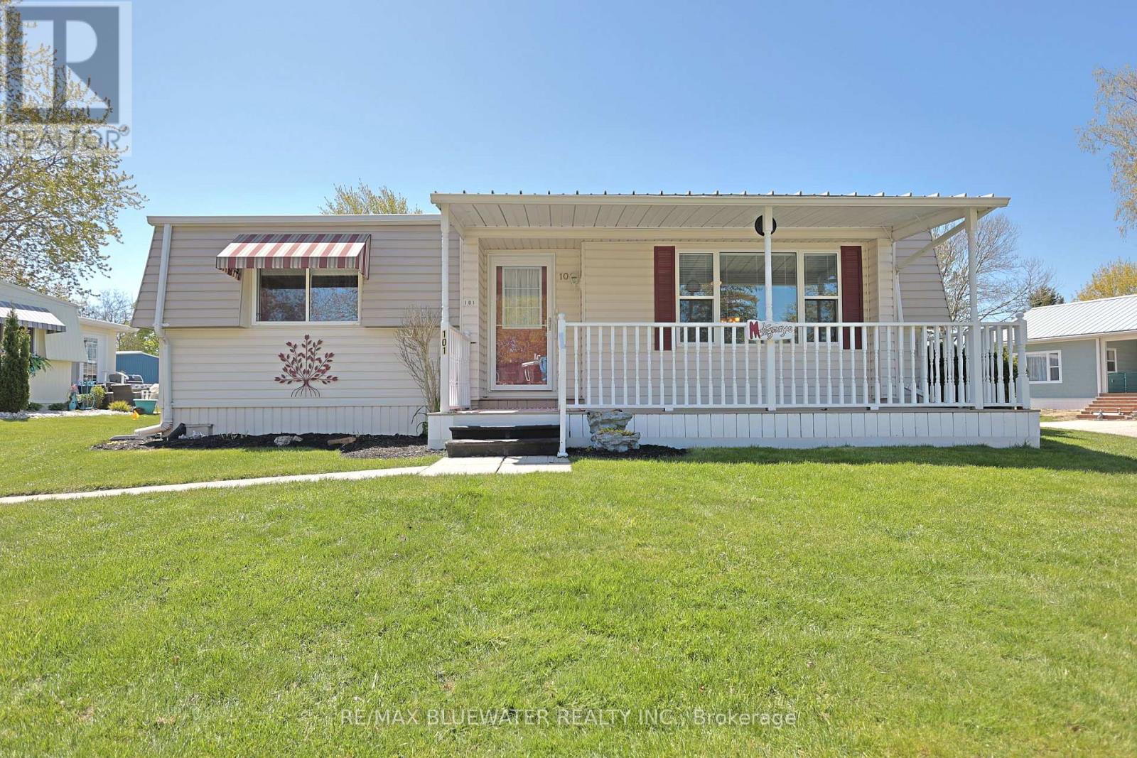 101 SHANNON BOULEVARD - 1