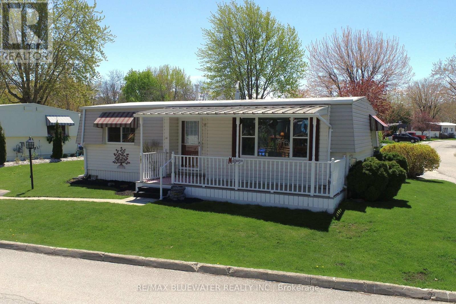 101 SHANNON BOULEVARD - 2