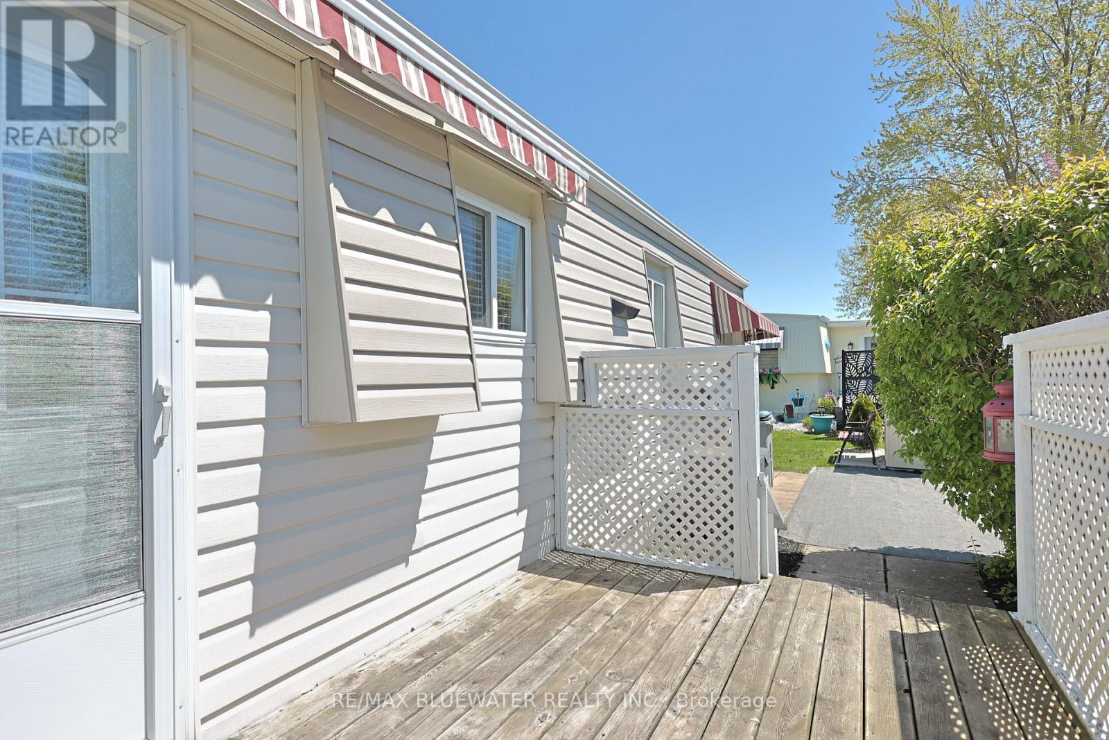 101 SHANNON BOULEVARD - 31