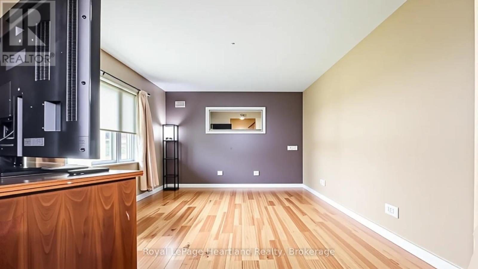 49 WELLINGTON STREET W - 22