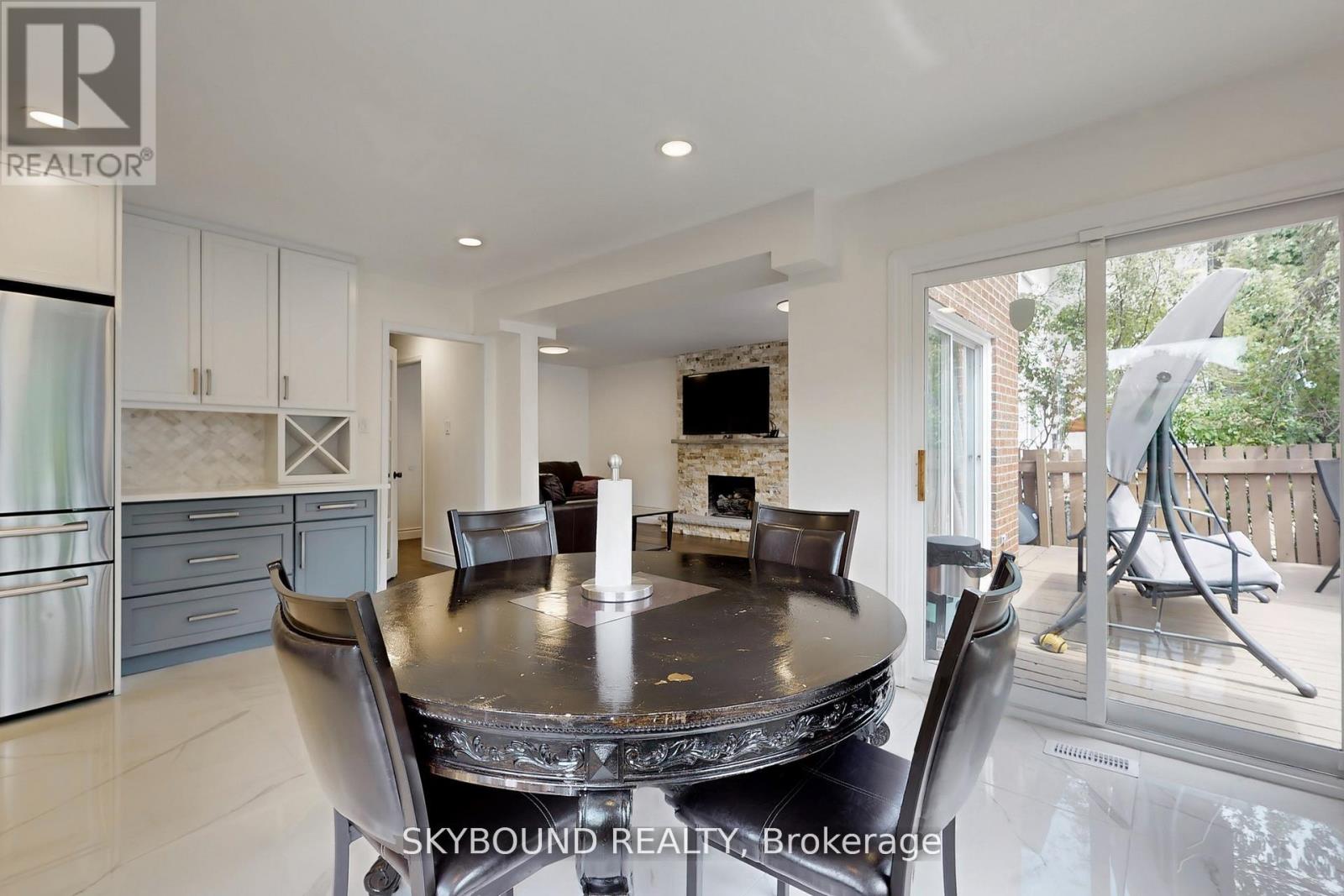 2088 MADDEN BOULEVARD - 11