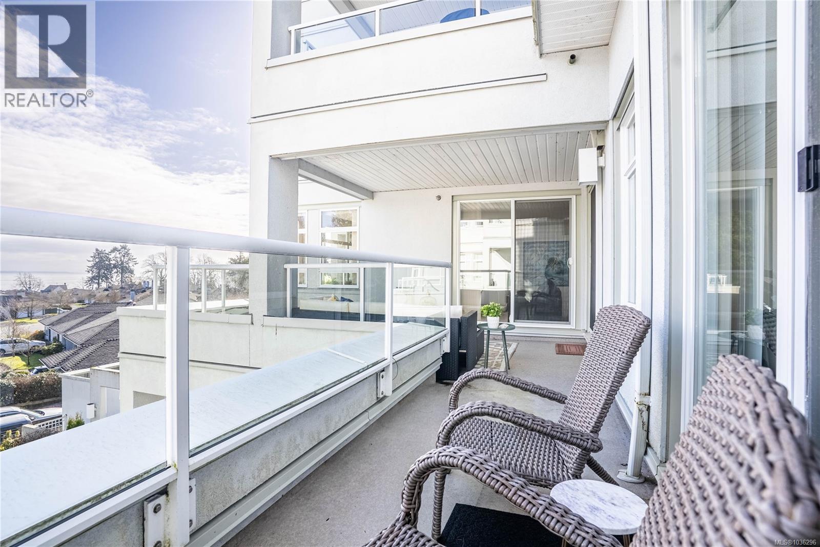 306 5110 Cordova Bay Road, Saanich