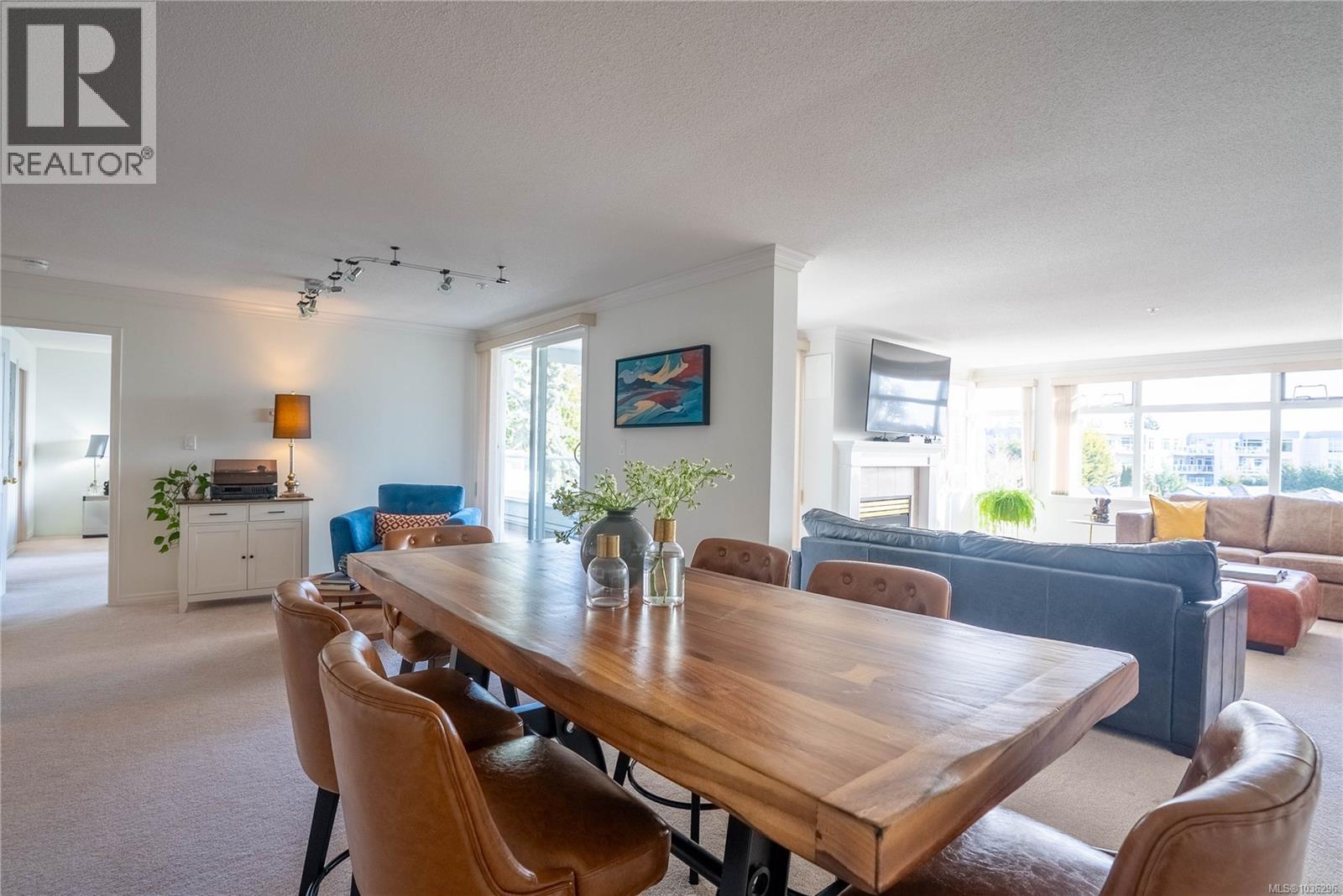 306 5110 Cordova Bay Road, Saanich