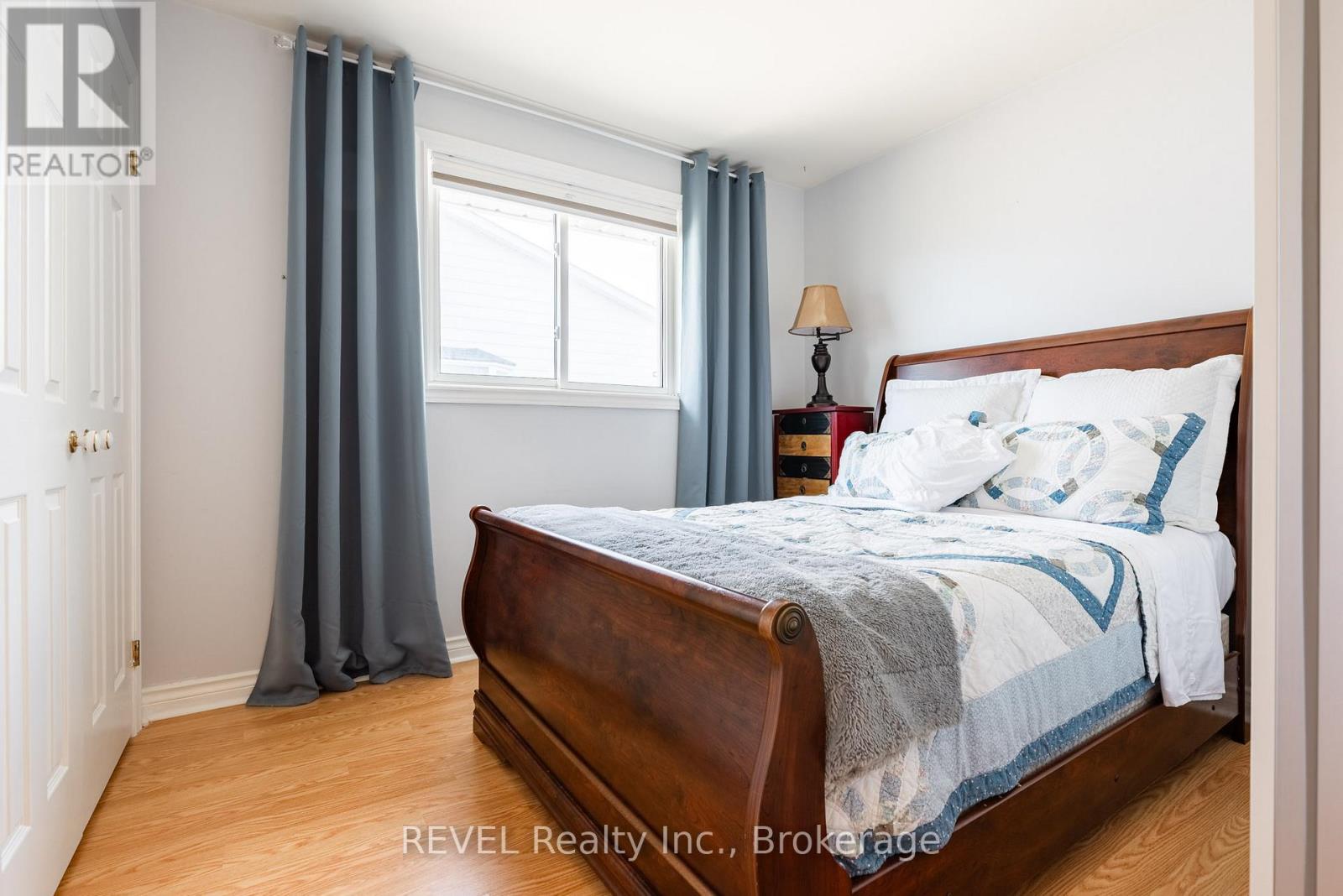 9 AMBERWOOD COURT - 21