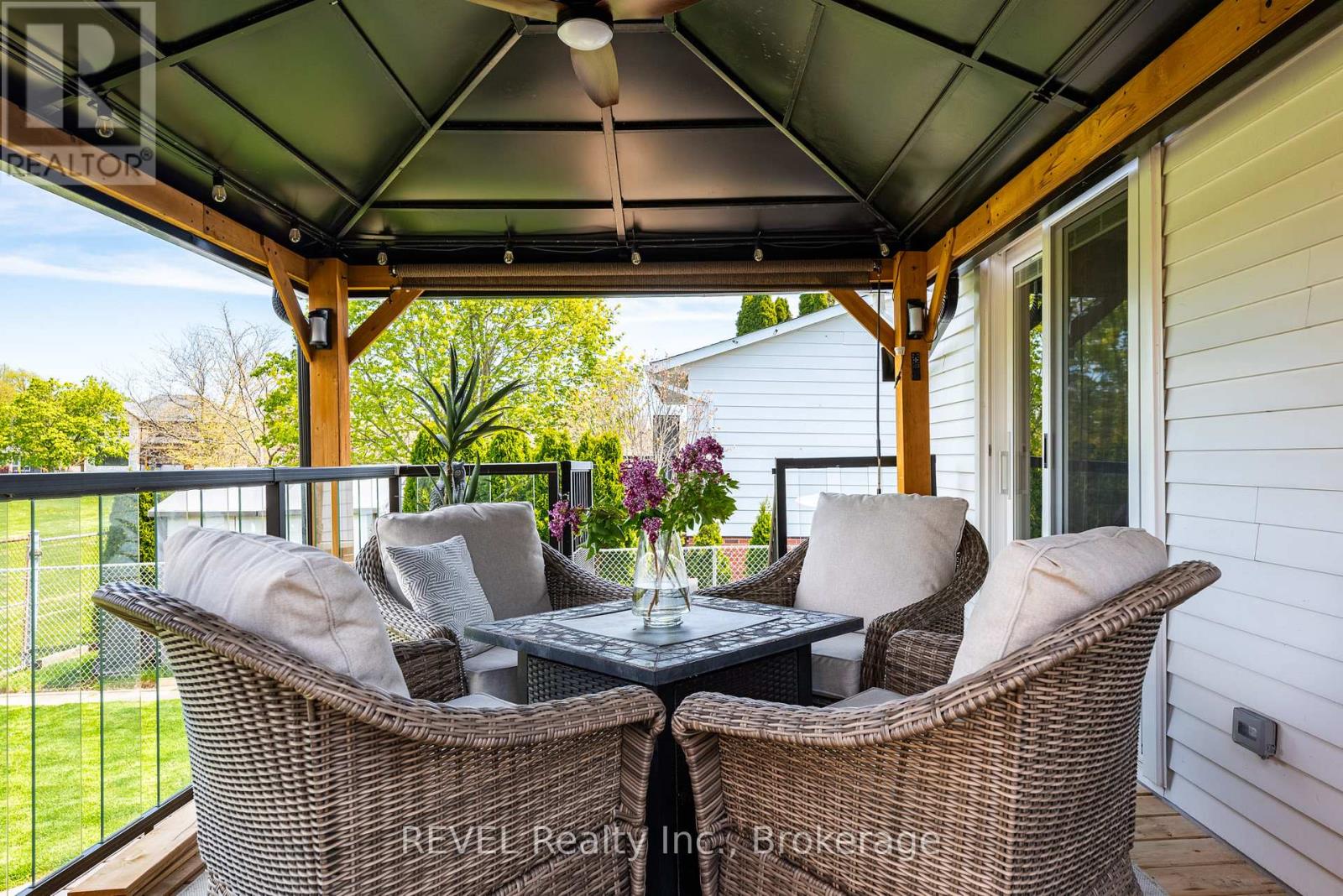 9 AMBERWOOD COURT - 39