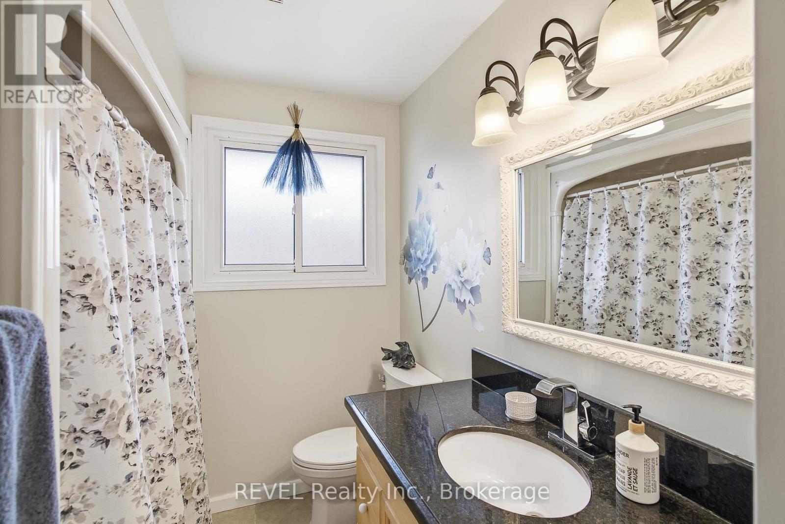 8257 POST ROAD - 13