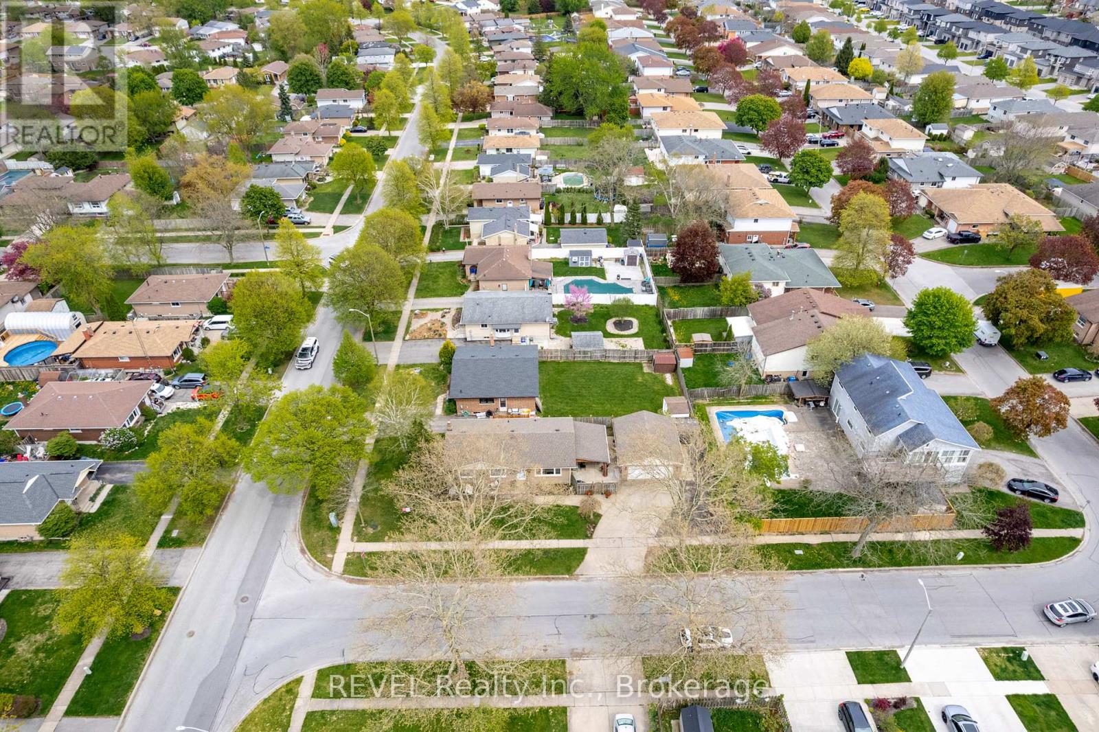 8257 POST ROAD - 38