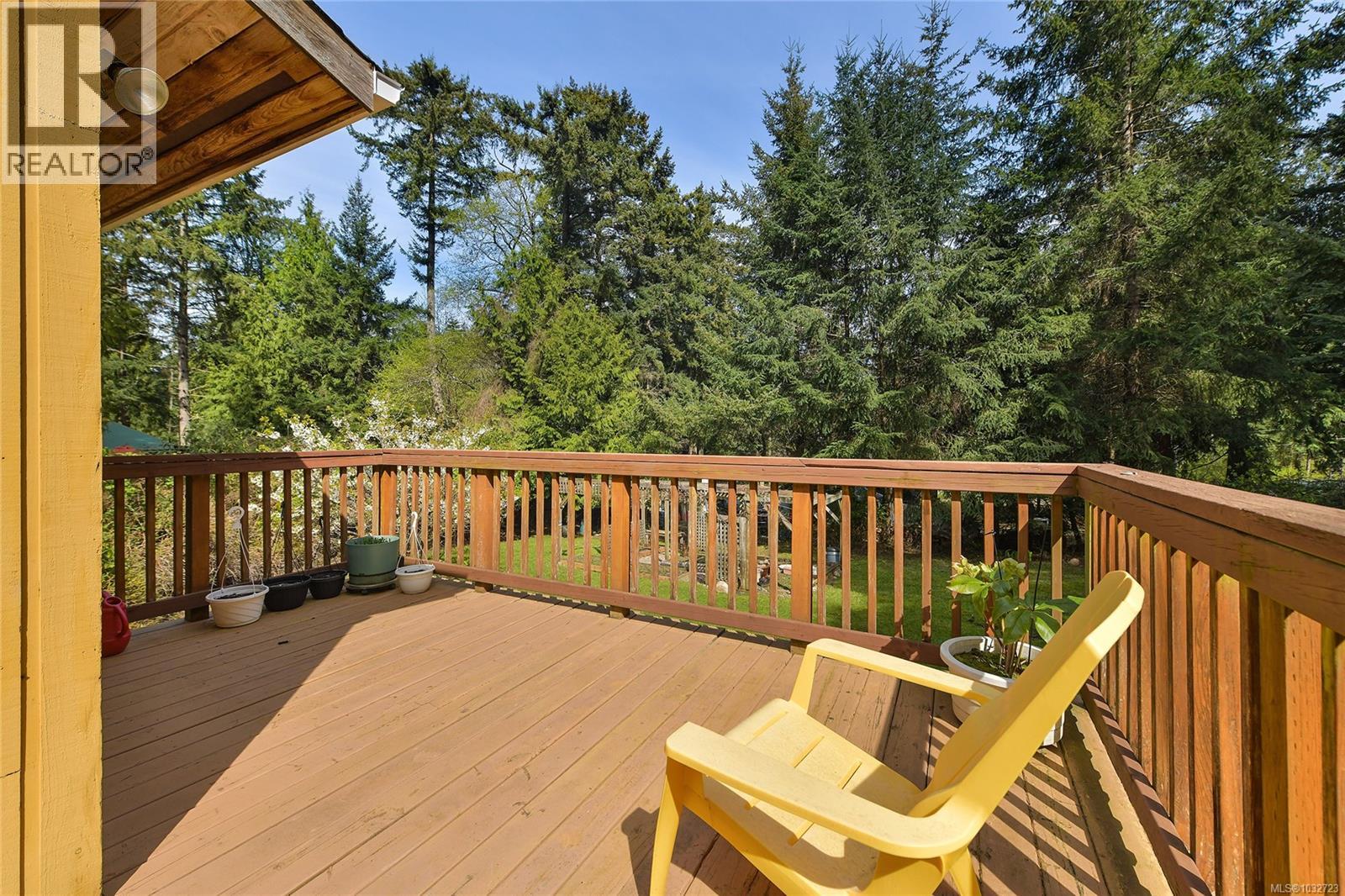 552 Club Cres - 37
