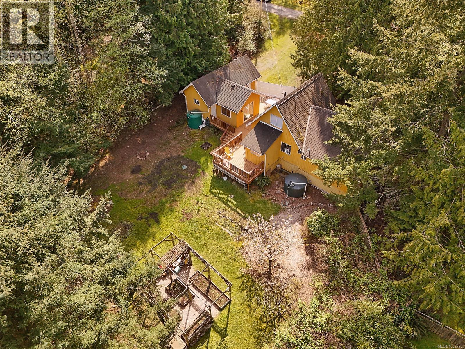 552 Club Cres - 9